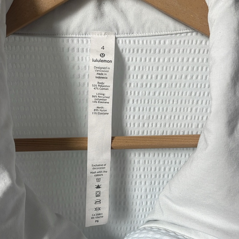 Lululemon Pack Light Pullover *Packable - Picture 4 of 14